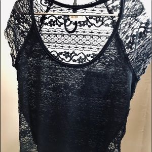 Hollister Lacey Navy Top ☀️